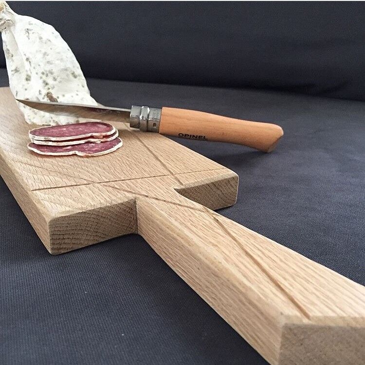 Solid oak cutting board 