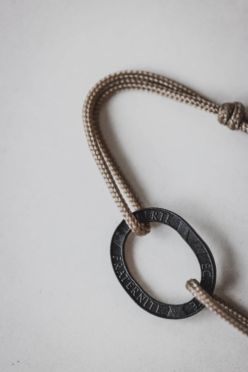 Pulsera de carbón Bastille