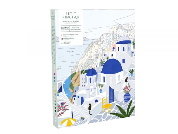 La Petite Épicerie propose cette peinture Santorini, conçue par l'illustratrice Maja Tomljanovic. Le coffret est 100% Made in France. A vos pinceaux !  On adore cette illustration qui évoque les vacances et l'évasion avec cette île grecque de Santorin. Petit Pinceau Beauvais activité manuelle DIY.